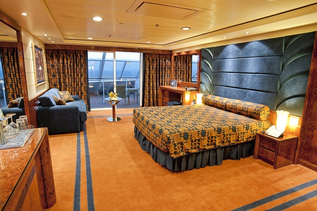 MSC-Splendida-Yacht-Club-Suite