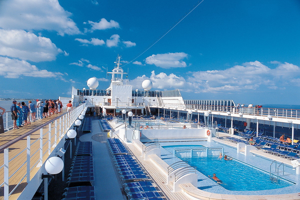 MSC Lirica Pool Deck